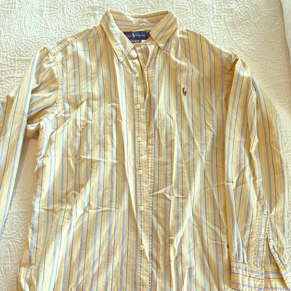 Men’s Ralph Lauren Button Down Large